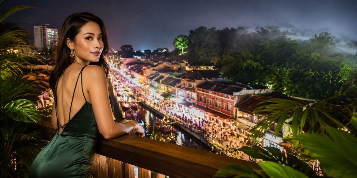 Pengguna dari Melaka membuat taruhan esports dengan selesa menggunakan telefon bimbit mereka
